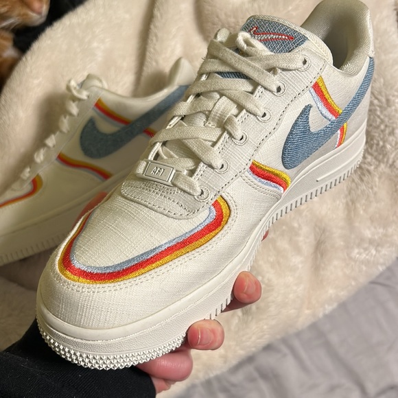 Nike Aireforce 1 07 LV8 - Picture 3 of 4